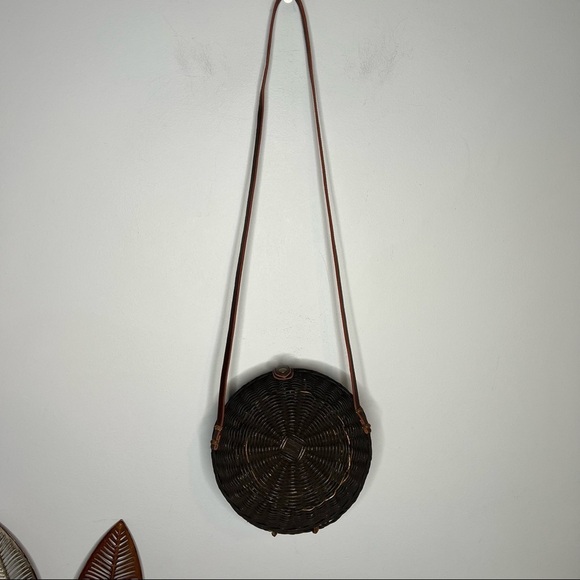 Woven Rattan Round Strap Black Dark Brown Shoulder Bag